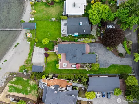 408 W Lake Sammamish Pkwy SE, Bellevue, WA 98008