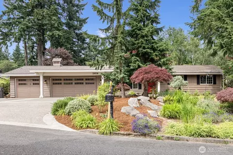 2054 SE Beech Ct, Port Orchard, WA 98366
