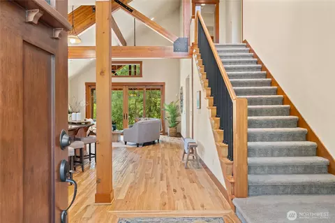 Entry Way - 240 Cake Box Ln, Cle Elum, WA 98922 photo 1 of 3