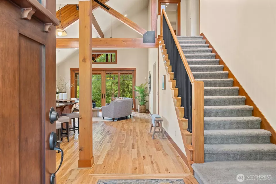 Entry Way - 240 Cake Box Ln, Cle Elum, WA 98922 photo 1 of 3