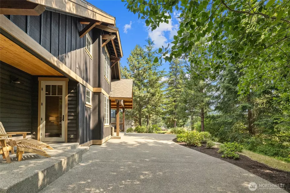 Exterior - 240 Cake Box Ln, Cle Elum, WA 98922 photo 8 of 9