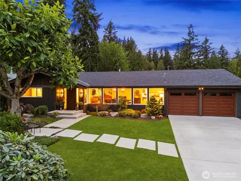 16504 SE 28th St, Bellevue, WA 98008