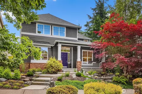 17318 Woodside Dr SE, Renton, WA 98058