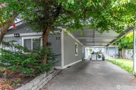 29401 Military Rd S #33, Federal Way, WA 98003