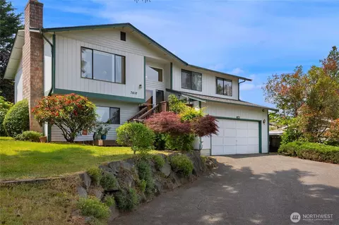 Exterior - 7416 E Heather Way, Everett, WA 98203 photo 5 of 8