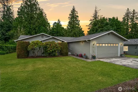 1962 Elhardt St, Camano Island, WA 98282