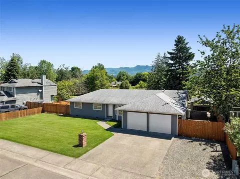 201 Schmid St, Enumclaw, WA 98022 photo 4
