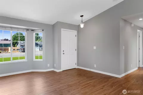 201 Schmid St, Enumclaw, WA 98022 photo 8