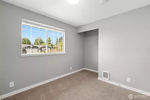 201 Schmid St, Enumclaw, WA 98022 photo 23