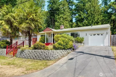 9716 46th Ave NE, Seattle, WA 98115