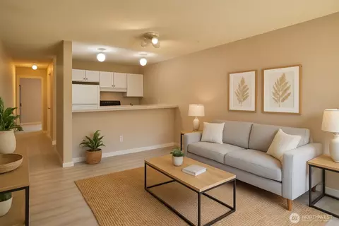 17431 Ambaum Blvd S #C43, Seattle, WA 98148