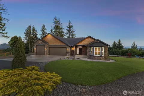 500 Moonridge Rd, Woodland, WA 98674