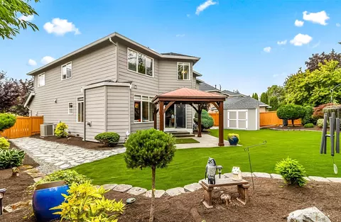Exterior - 17427 33rd Dr SE, Bothell, WA 98012 photo 3 of 4