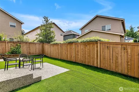 Exterior - 3028 183rd St SE, Bothell, WA 98012 photo 3 of 5