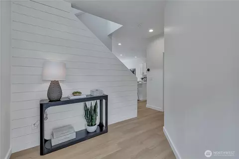 Entry Way - 3028 183rd St SE, Bothell, WA 98012 photo 1 of 2