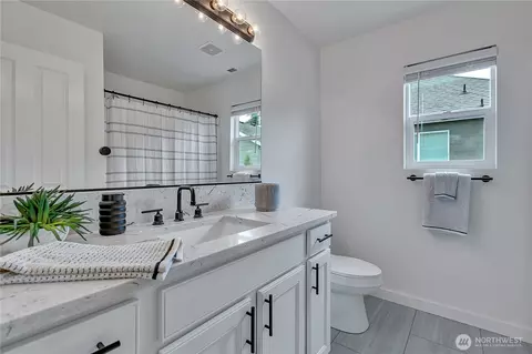 Bath - 3028 183rd St SE, Bothell, WA 98012 photo 4 of 4