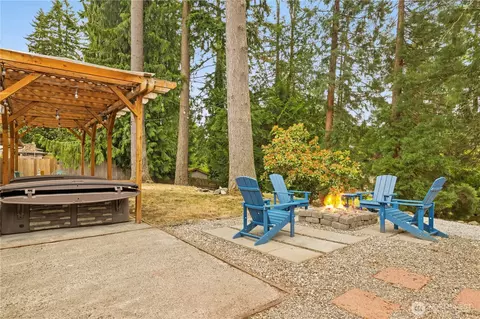 Exterior - 2604 133rd Pl SE, Mill Creek, WA 98012 photo 8 of 13