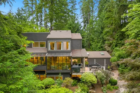 18803 NE 202 St, Woodinville, WA 98077