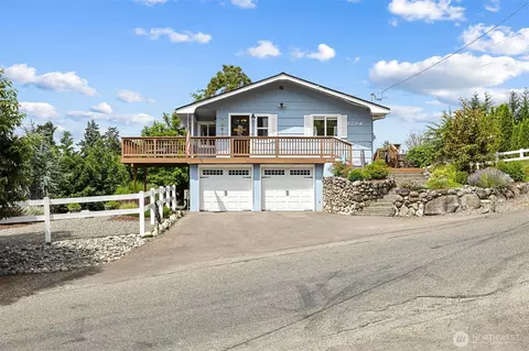 5206 Monta Vista Dr E, Edgewood, WA 98372