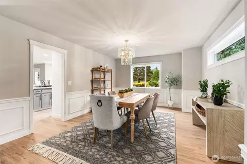Dining - 1514 232nd Pl SW, Bothell, WA 98021 photo 1 of 3