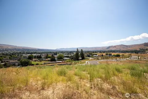0 Lot 1 Farmstead Ln, Wenatchee, WA 98801