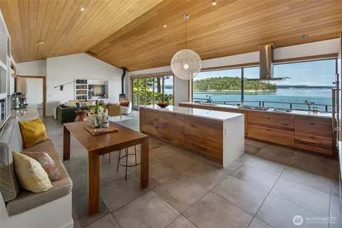 86 88 Pinedrona Ln, Friday Harbor, WA 98250