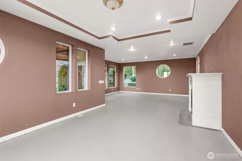 Living - 145 Three Mtn Way, Chehalis, WA 98532 photo 2 of 4