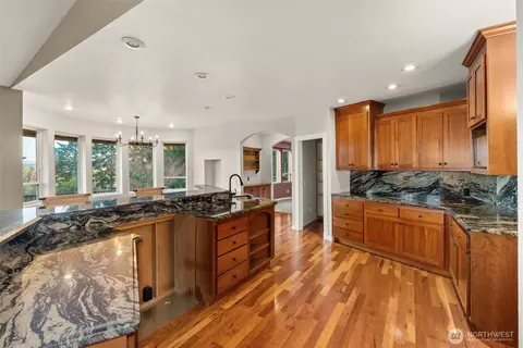 Kitchen - 145 Three Mtn Way, Chehalis, WA 98532 photo 2 of 3
