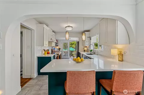 Kitchen - 912 N 88th St, Seattle, WA 98103 photo 1 of 4