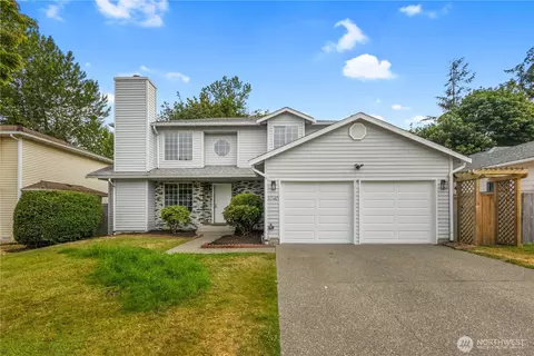 3040 SW 346th Pl, Federal Way, WA 98023
