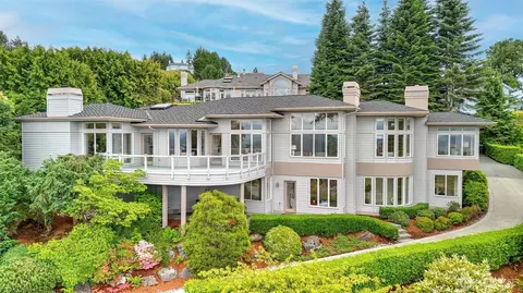 16833 SE 57th Pl, Bellevue, WA 98006