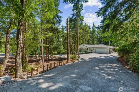 38 E Dry Lake Rd, Camano Island, WA 98282