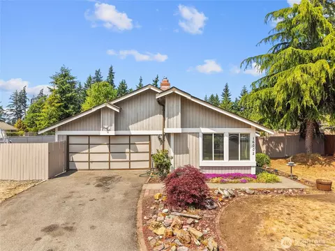 16002 5th Ave E, Tacoma, WA 98445