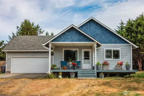 858 Willow Ct SW, Ocean Shores, WA 98569