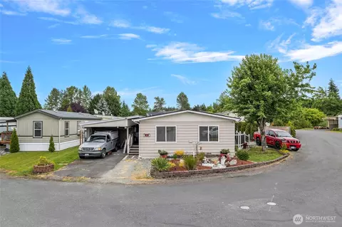 2600 E Division St #60, Mount Vernon, WA 98274