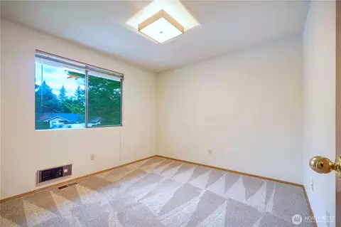 Bedroom - 17417 28th Ave SE, Bothell, WA 98012 photo 1 of 1