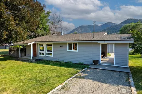 602 Fifth Ave, Twisp, WA 98856 photo 3