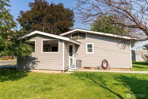 602 Fifth Ave, Twisp, WA 98856 photo 4