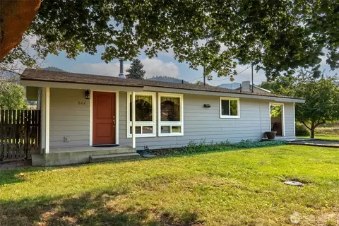 602 Fifth Ave, Twisp, WA 98856 photo 2