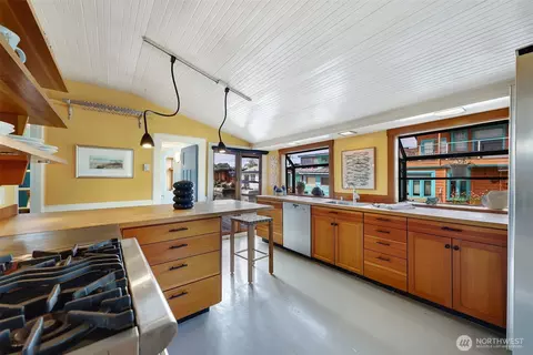2019 Fairview Ave E #M, Seattle, WA 98102 photo 16