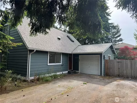 13221 125th Ave NE, Kirkland, WA 98034