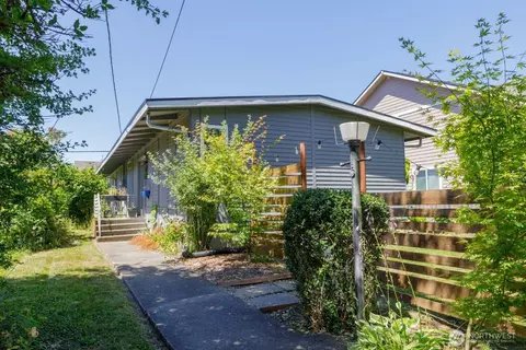 133 Thomas St NW, Olympia, WA 98502