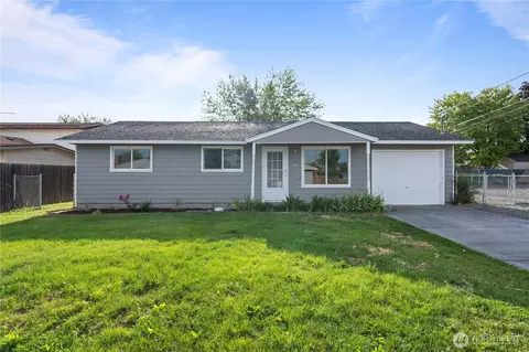 325 S 8th Ave, Othello, WA 99344