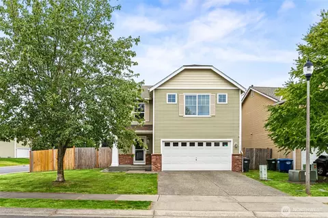 9410 Country Hollow Dr E, Puyallup, WA 98375