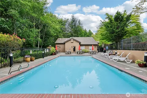 Exterior - 18930 Bothell Everett Hwy #F105, Bothell, WA 98012 photo 4 of 4