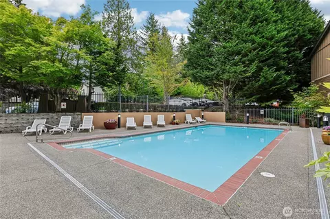 Exterior - 18930 Bothell Everett Hwy #F105, Bothell, WA 98012 photo 3 of 4