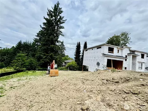 16160 SE 45th St, Bellevue, WA 98006