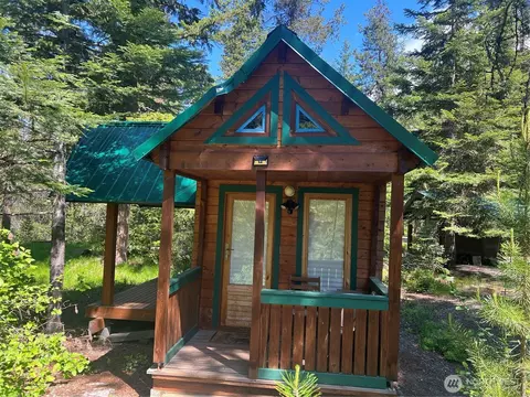 12360 W Shurgart Flats Rd, Leavenworth, WA 98826