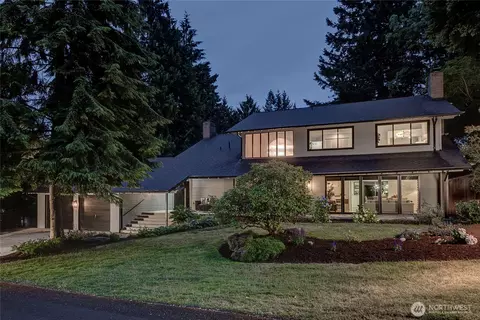9101 SE 57th St, Mercer Island, WA 98040