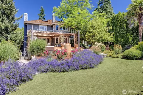 20821 NE 141st St, Woodinville, WA 98077